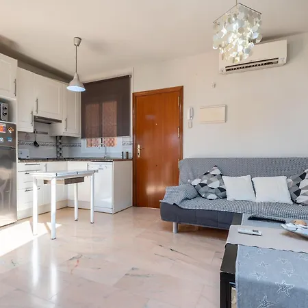 Atico Carmen Terraza Y Parking Apartment Fuengirola